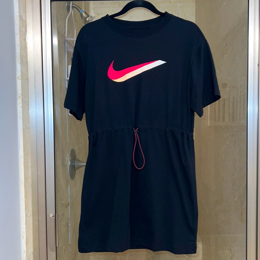 NWT Casual black Nike Dress